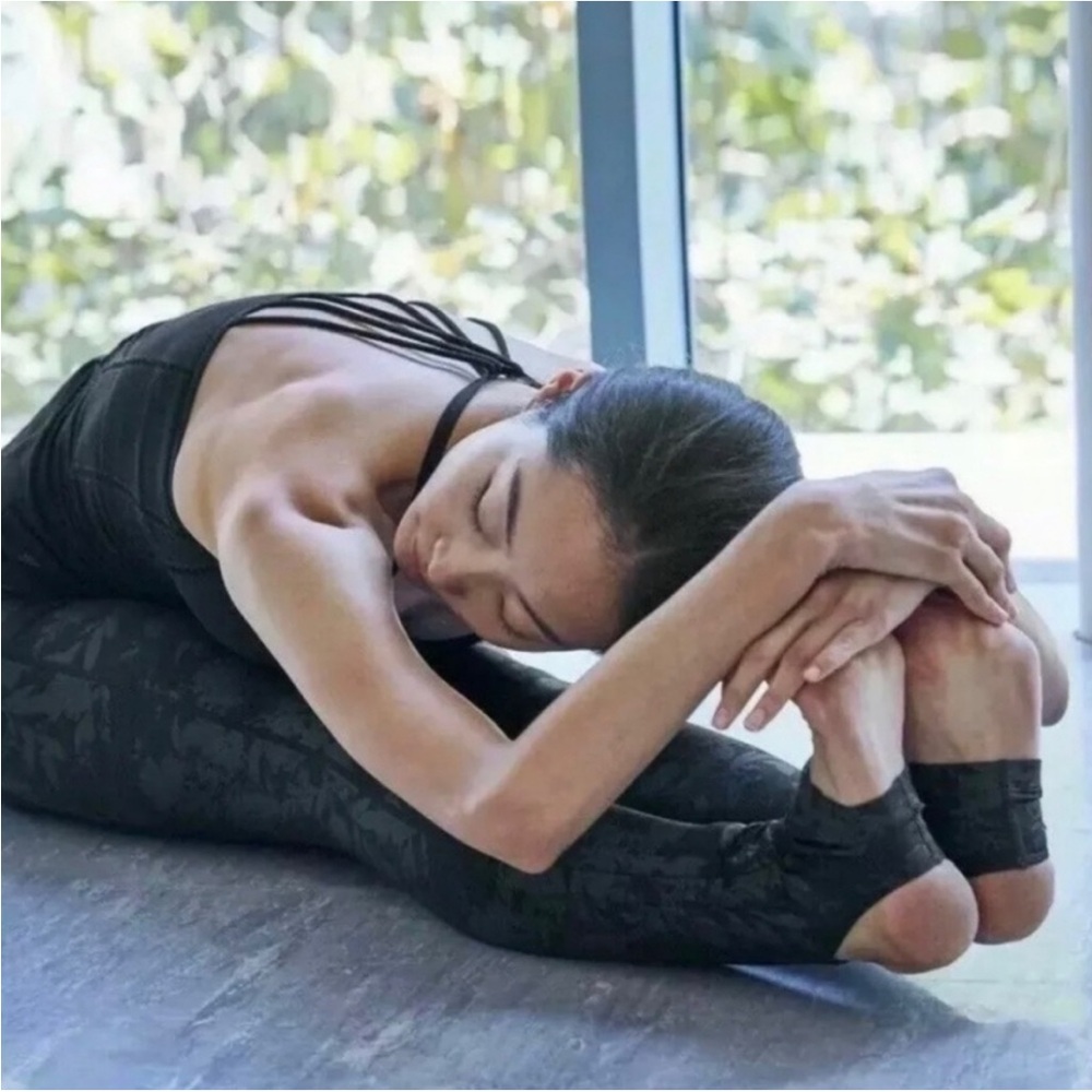 Athleta Midnight Garden Stirrup Powervita Leggings XS